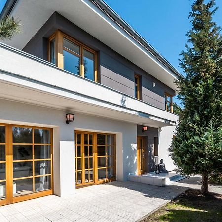 Serenity Prague Villa With Garden Jacuzzi Exterior photo