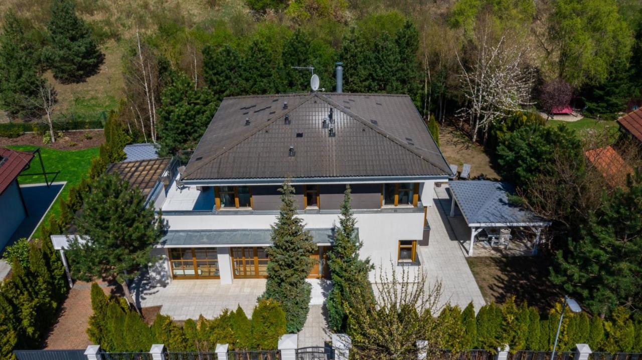 Serenity Prague Villa With Garden Jacuzzi Exterior photo