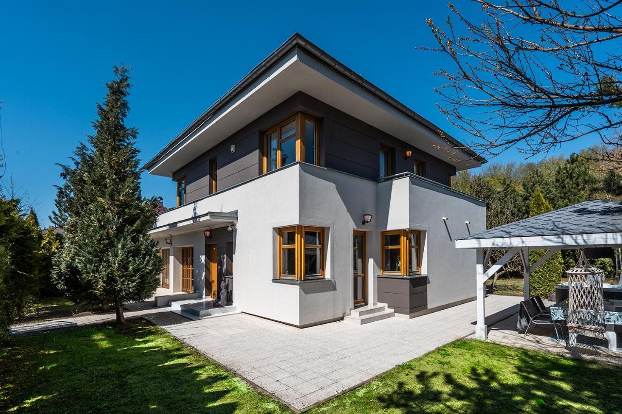 Serenity Prague Villa With Garden Jacuzzi Exterior photo